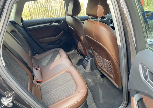 Audi A3 cena 48900 przebieg: 211000, rok produkcji 2013 z Poręba małe 254